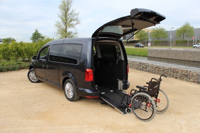 Grootte Versnellen deed het Volkswagen caddy maxi rolstoelauto | Bierman